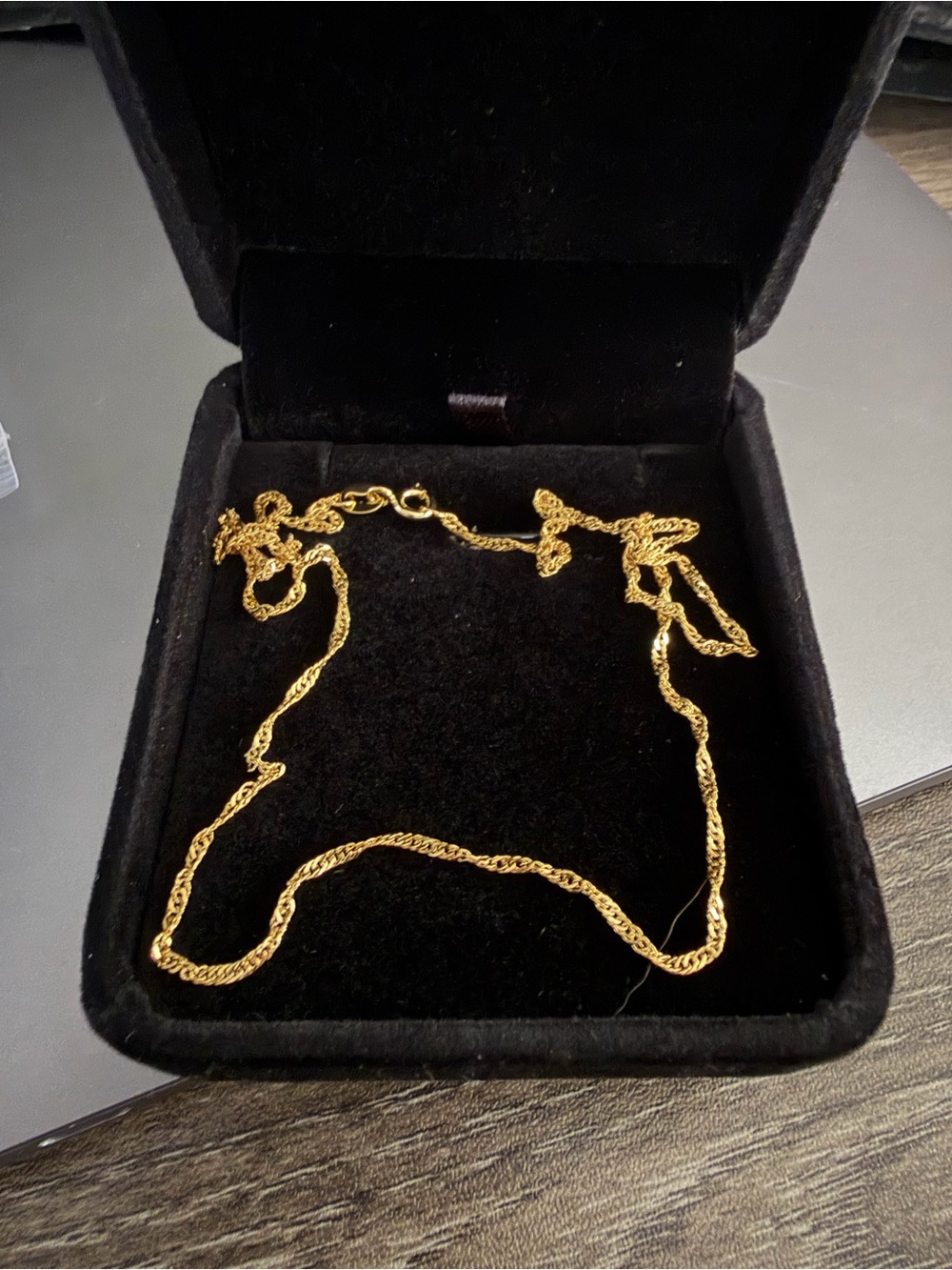 Gold Rope Chain Necklace - Elegant Women's Jewelry